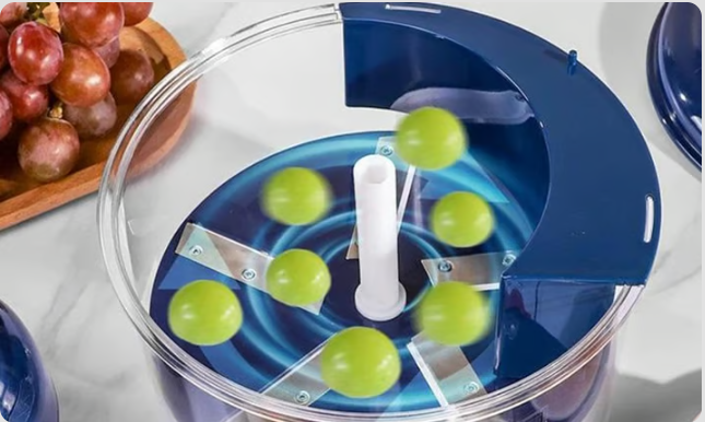 Easy to use peeling machine with grapes