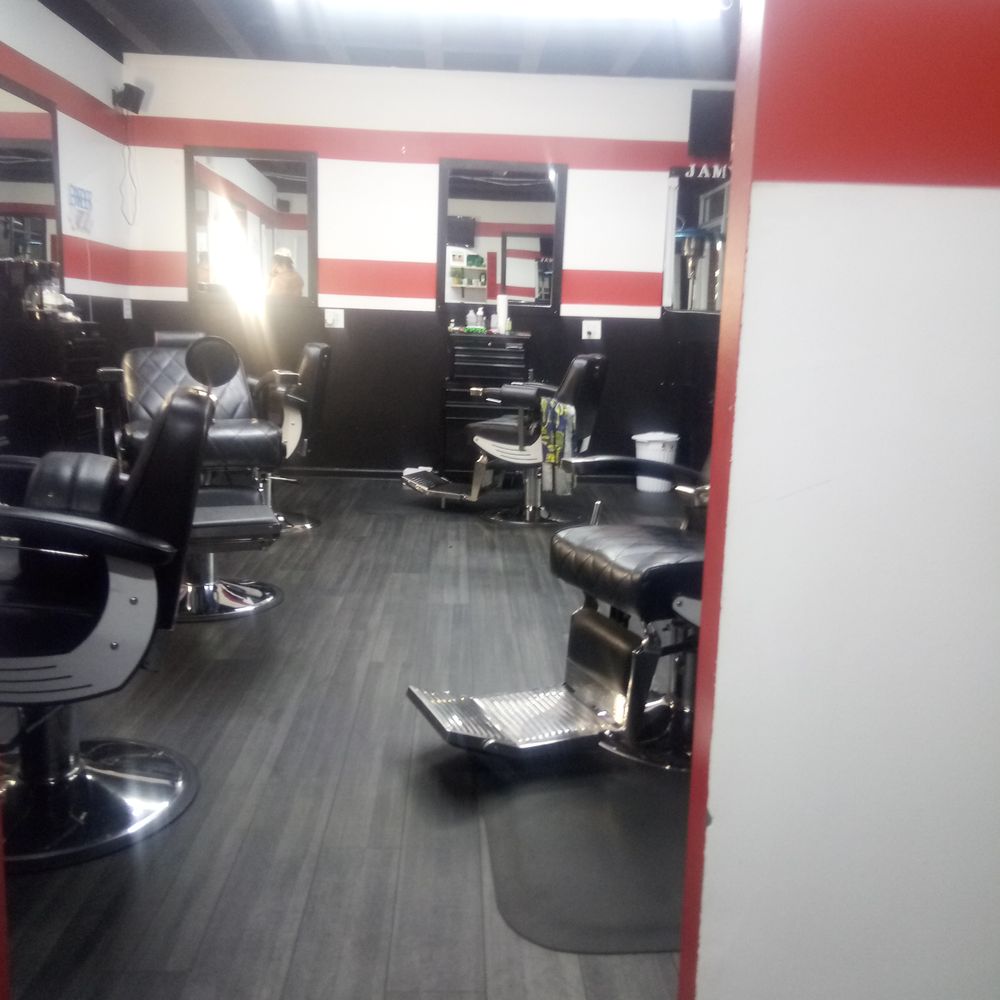 Walter's Barbershop, West End